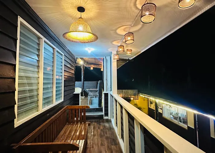Raneville Hotspring Private Resort